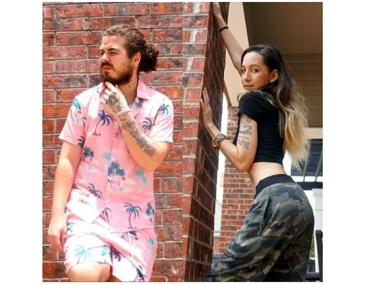 Live sex webcam photo for LuisAndMaya #2898667