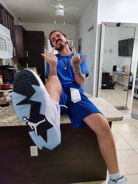 Live sex webcam photo for LuisAndMaya #2744626