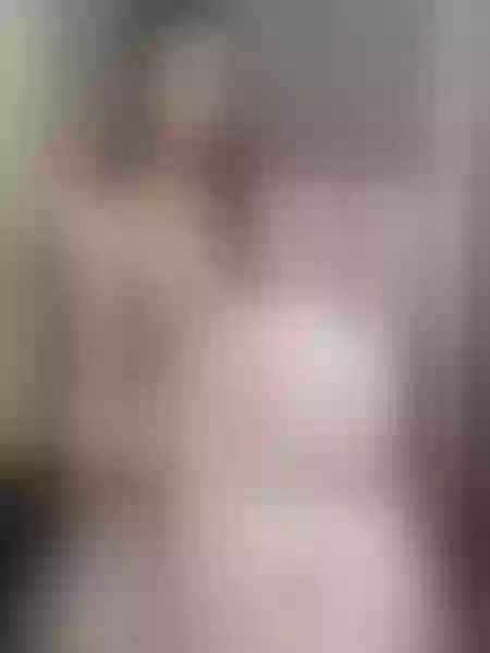 Live sex webcam photo for NicoleRouxxx #2938055