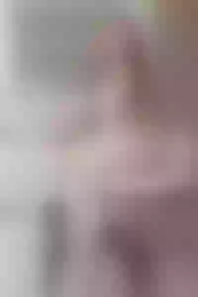 Live sex webcam photo for EllisFoxx #2839160