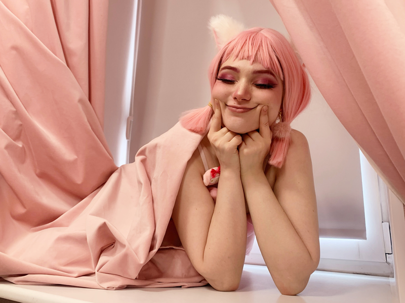 Live sex webcam photo for UrHotDreams #3199449