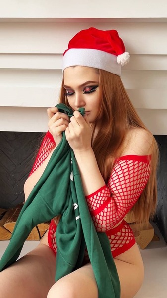 Live sex webcam photo for UrHotDreams #2857292