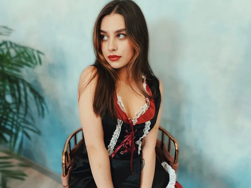 Live sex webcam photo for SharyllHill #2830659