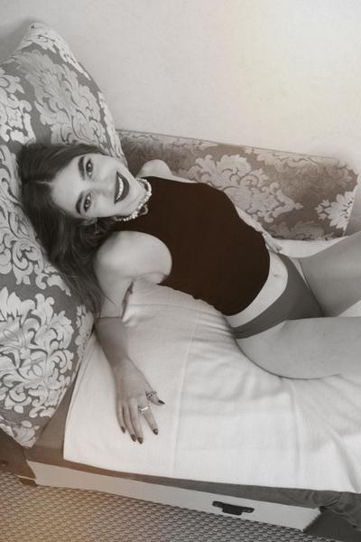 Live sex webcam photo for xPrettyMollyx #2756778