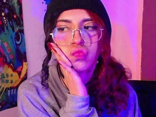 Live sex webcam photo for Liladuarte #3284614