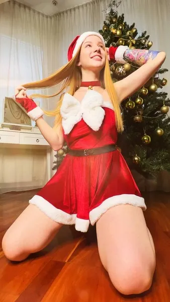 Live sex webcam photo for xXRedCrystalXx #2859717