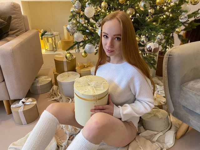 Live sex webcam photo for xXRedCrystalXx #2811189