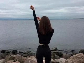 Live sex webcam photo for SexySelenaa #6543794