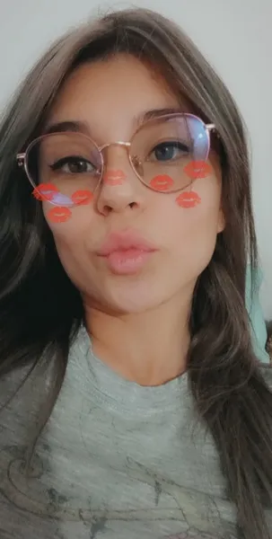 Live sex webcam photo for AlizRouse #2780414