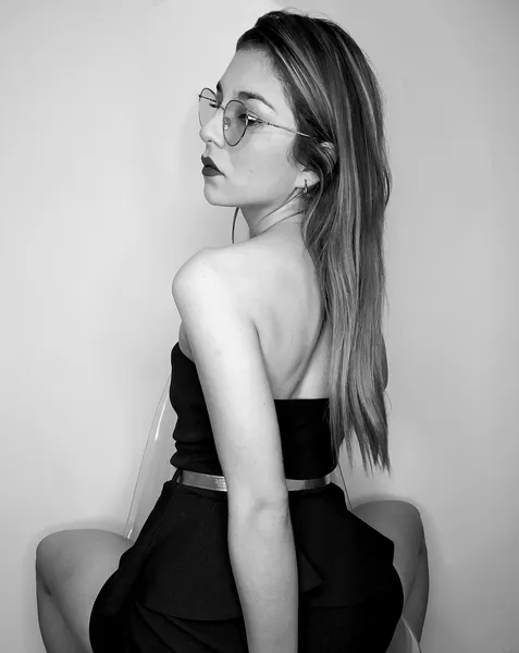 Live sex webcam photo for AlizRouse #2780398