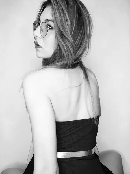 Live sex webcam photo for AlizRouse #2780412