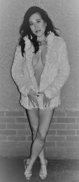 Live sex webcam photo for CarlyVixen #5852838