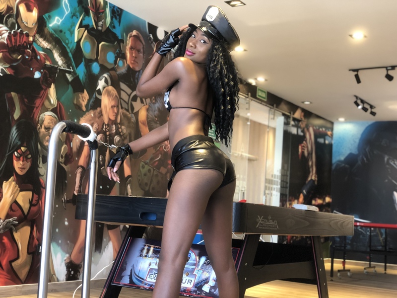 Live sex webcam photo for HayleyLaurent #6014001