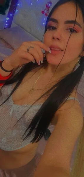 Live sex webcam photo for NinaAlcazar #3002332