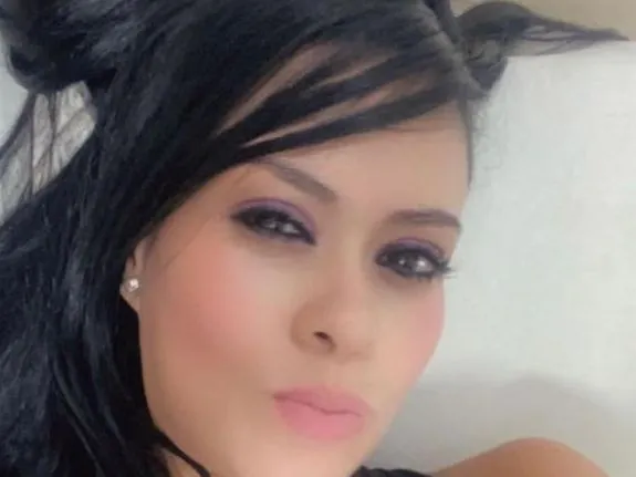 Live sex webcam photo for VivianPreston #5438615