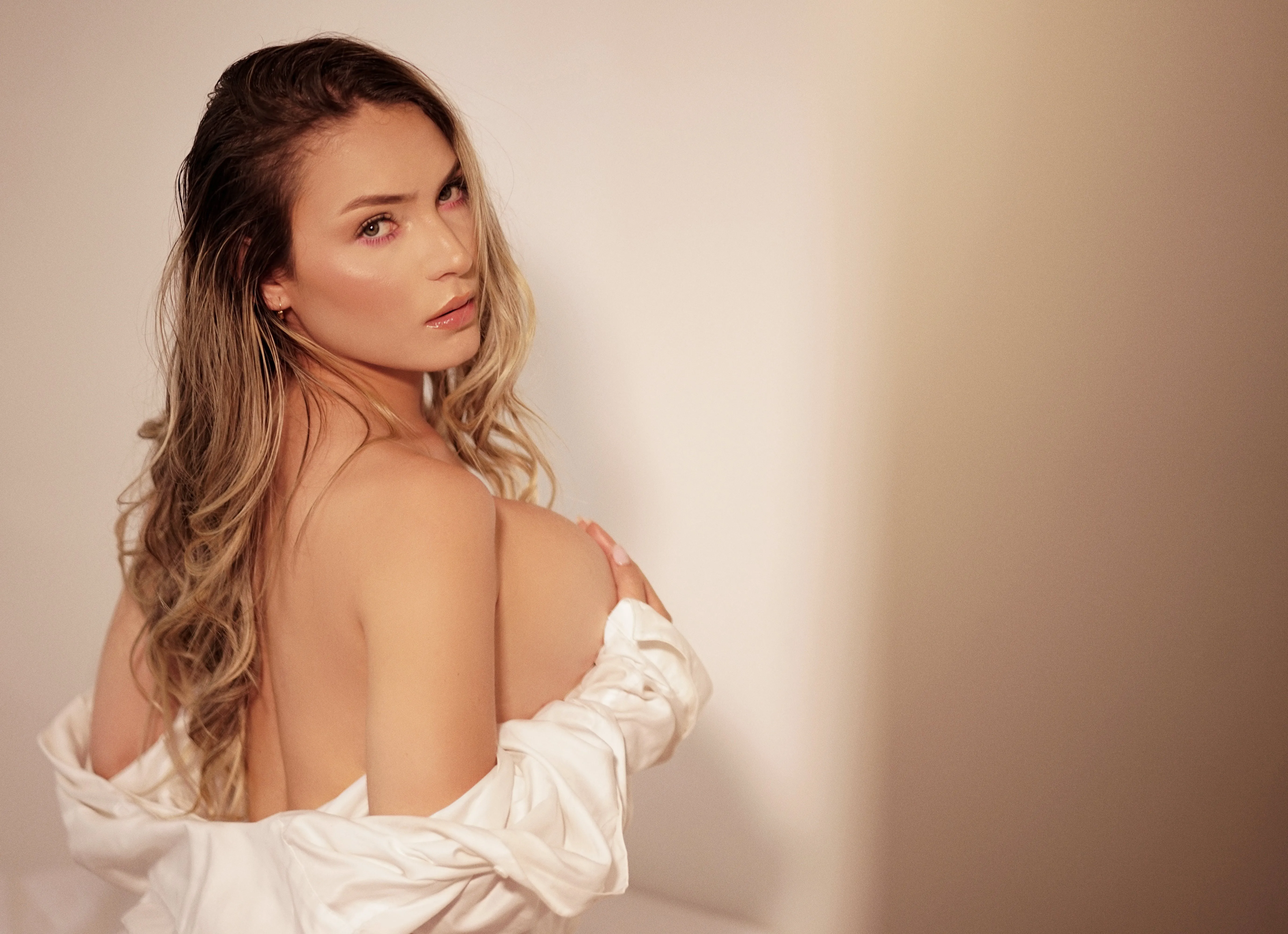 Live sex webcam photo for AlinnaKim #7458598