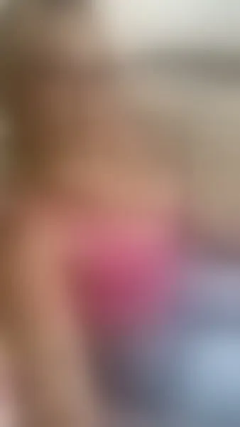 Live sex webcam photo for sophimilf #8413084