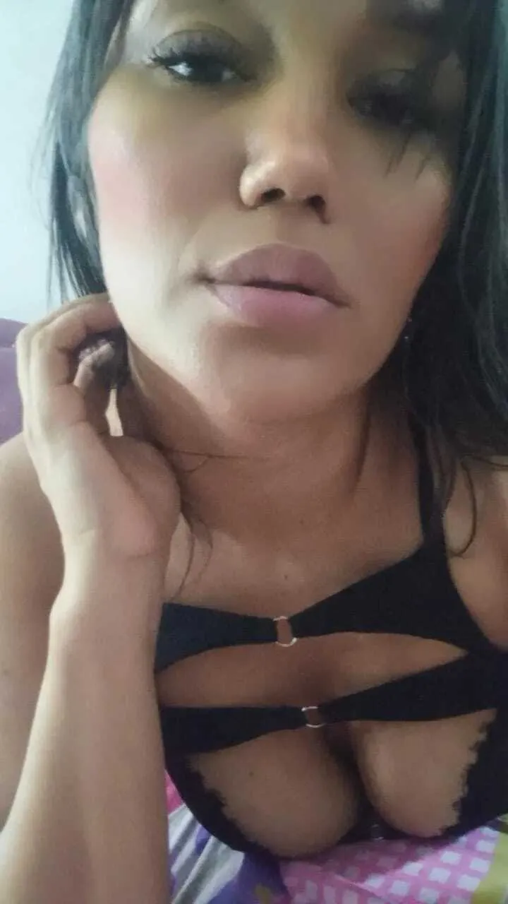 Live sex webcam photo for sophimilf #8413028