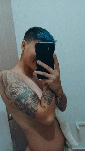 Live sex webcam photo for NoahRobeert #3440102