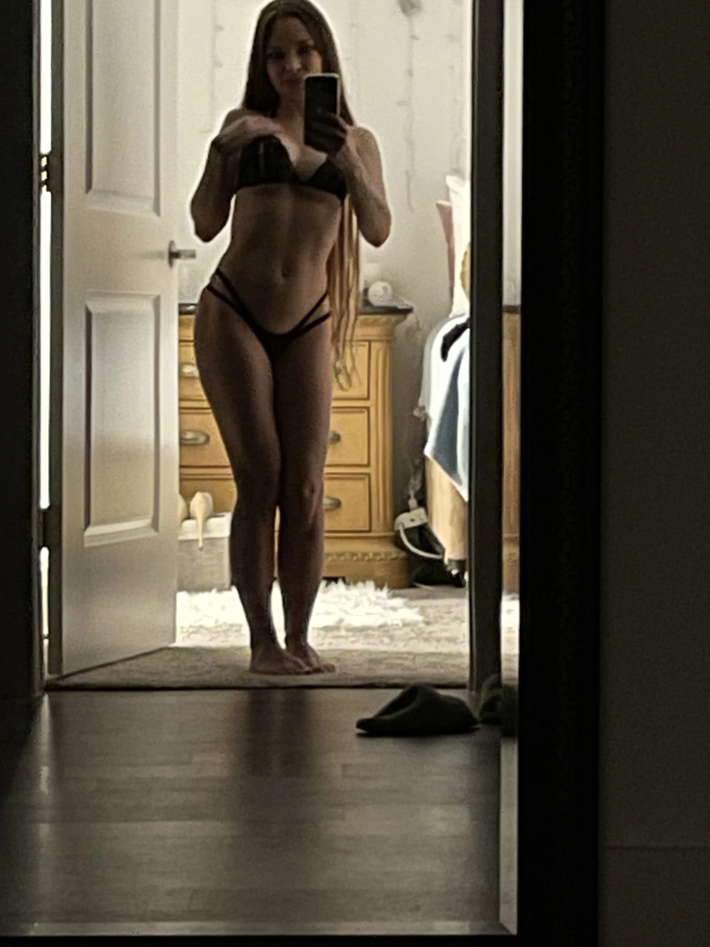 Live sex webcam photo for MiaHoney69 #7439012