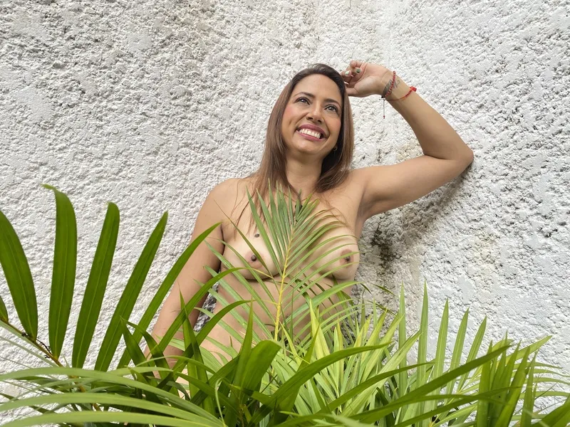 Live sex webcam photo for johanaslim #4068987