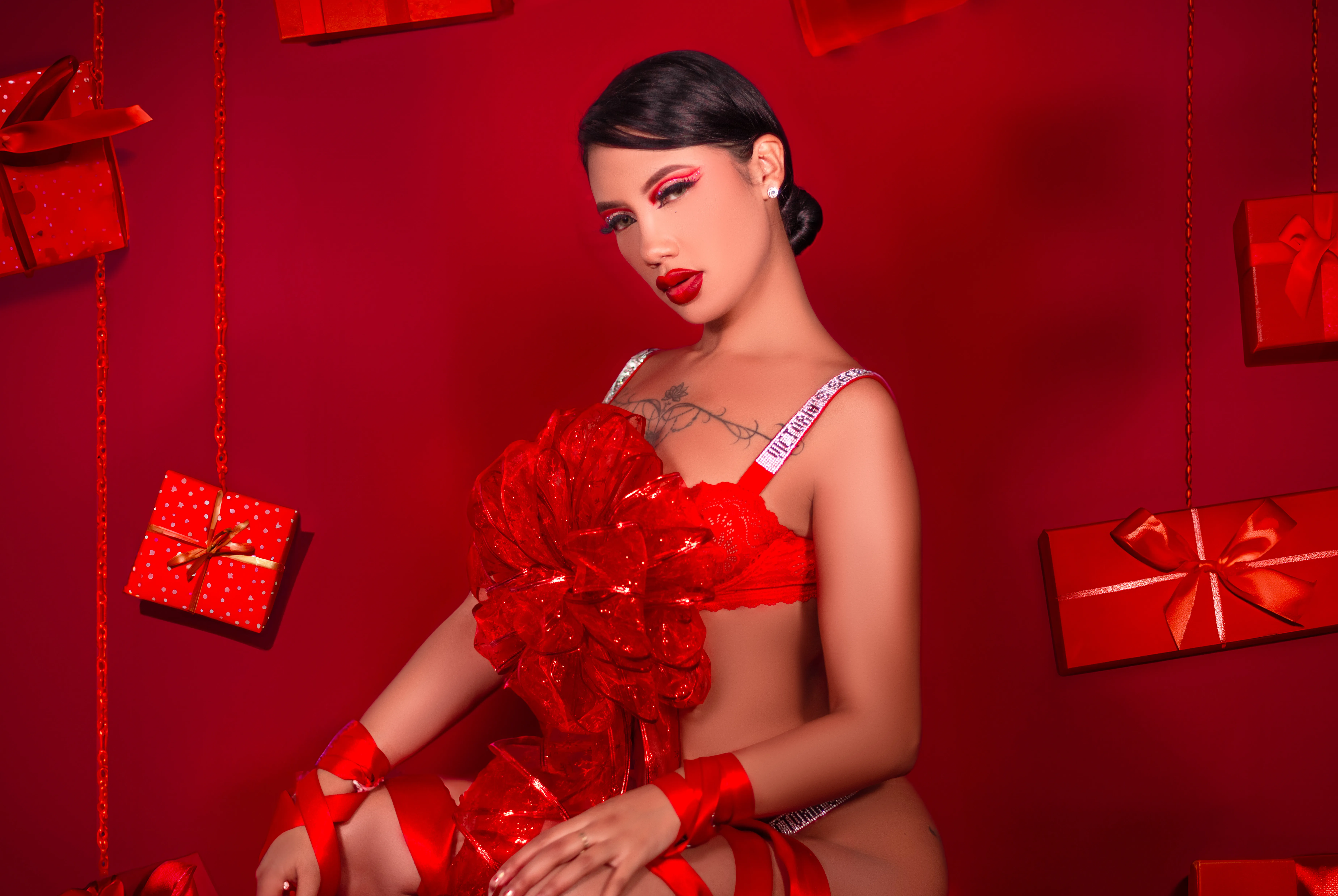 Live sex webcam photo for ElizabethRamirez #7390407