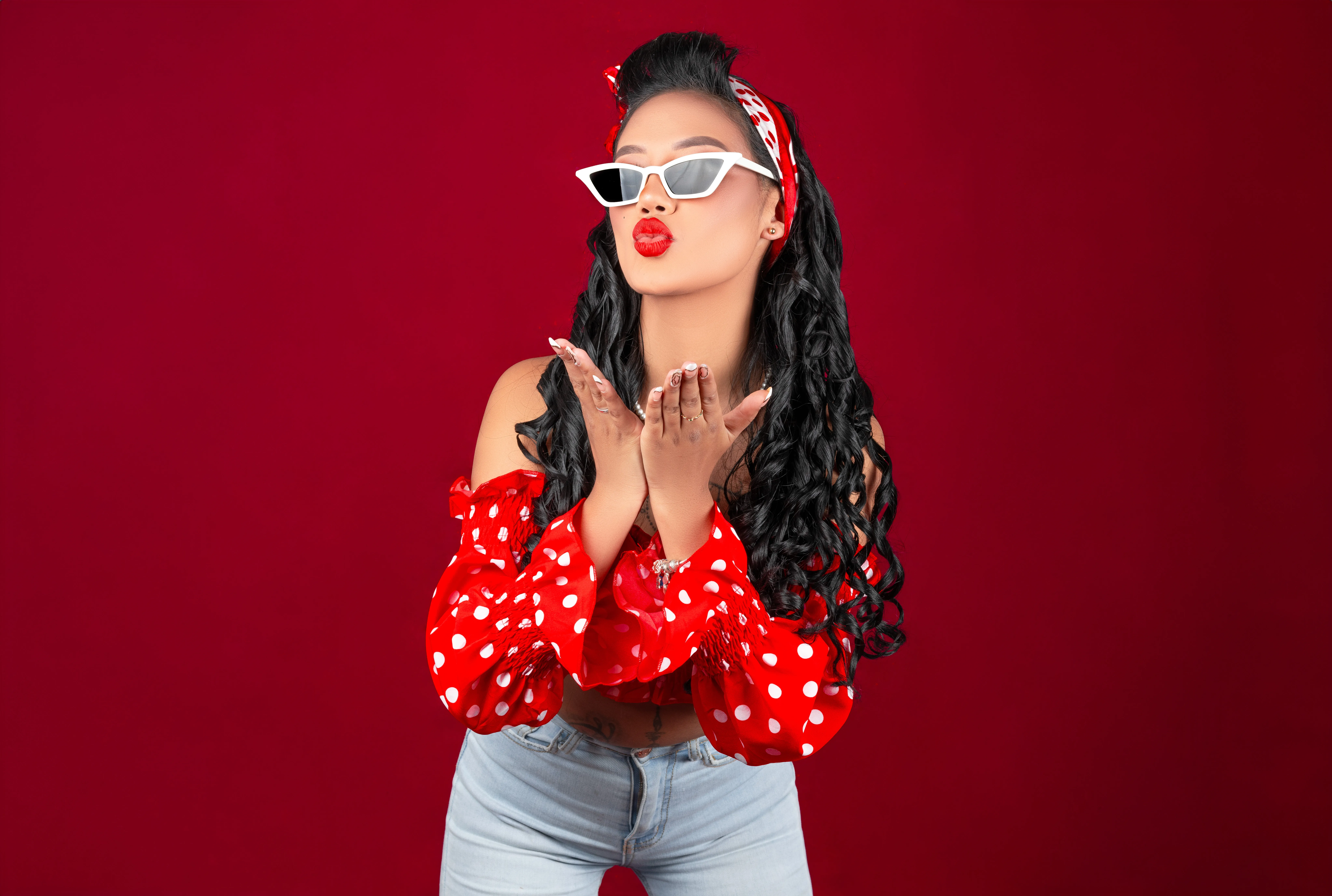 Live sex webcam photo for ElizabethRamirez #7390394