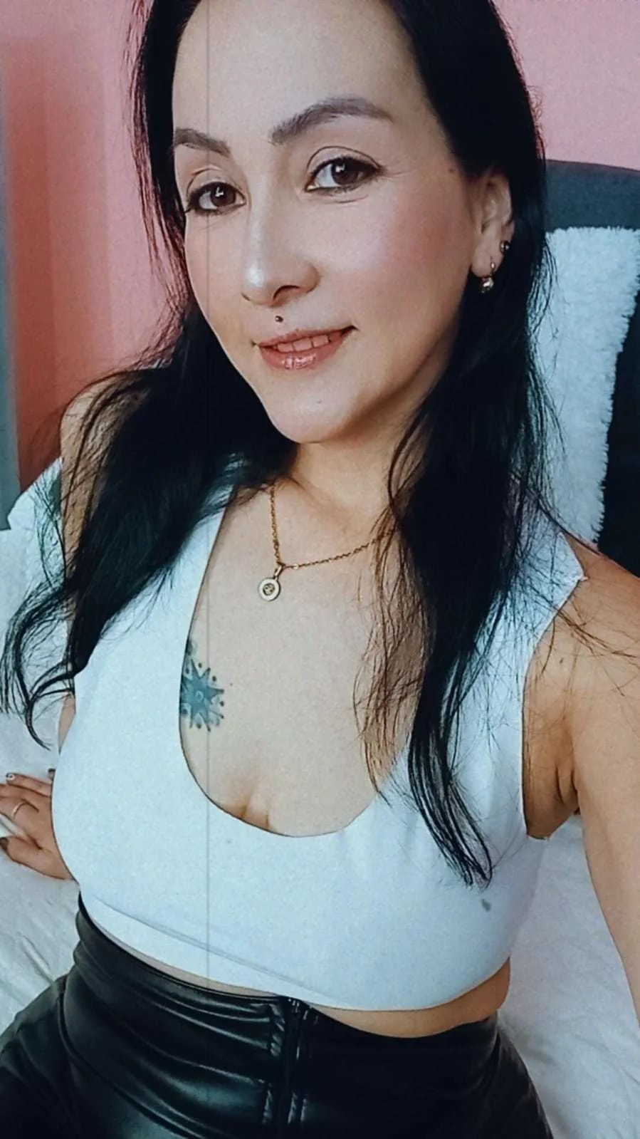 Live sex webcam photo for kiarabermoth #7871727