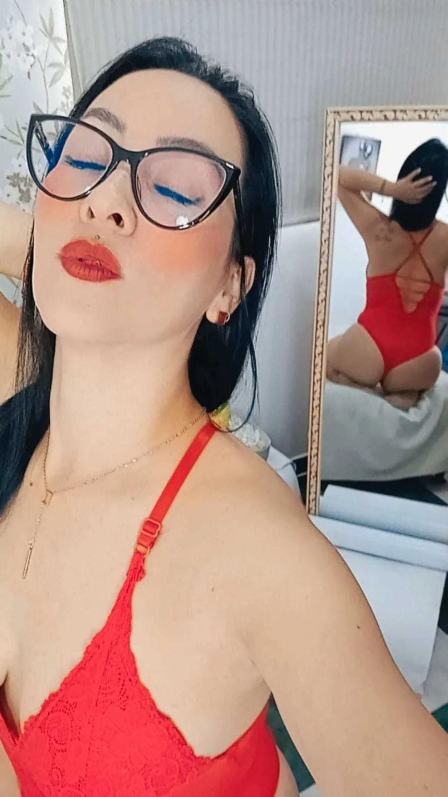 Live sex webcam photo for kiarabermoth #7871899