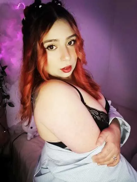 Live sex webcam photo for Laura21 #2848647