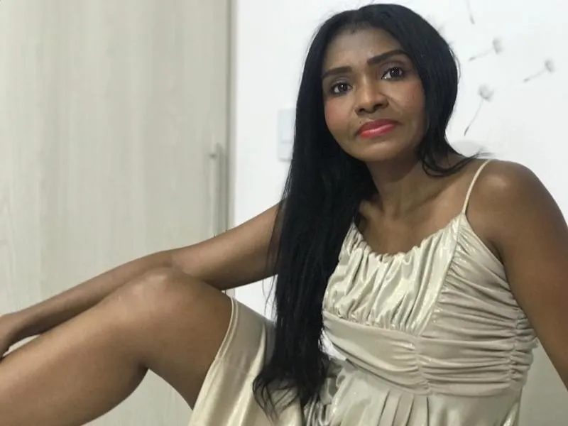 Live sex webcam photo for GenesisSandoval #2891170