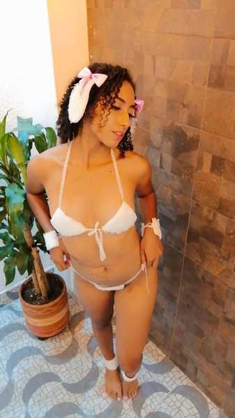 Live sex webcam photo for VicttoriaHawk #2772338