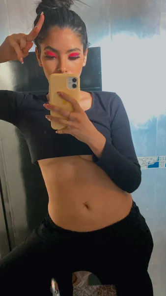 Live sex webcam photo for GaleBrown #3085844