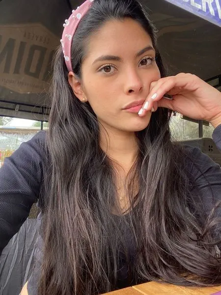 Live sex webcam photo for GaleBrown #2883919