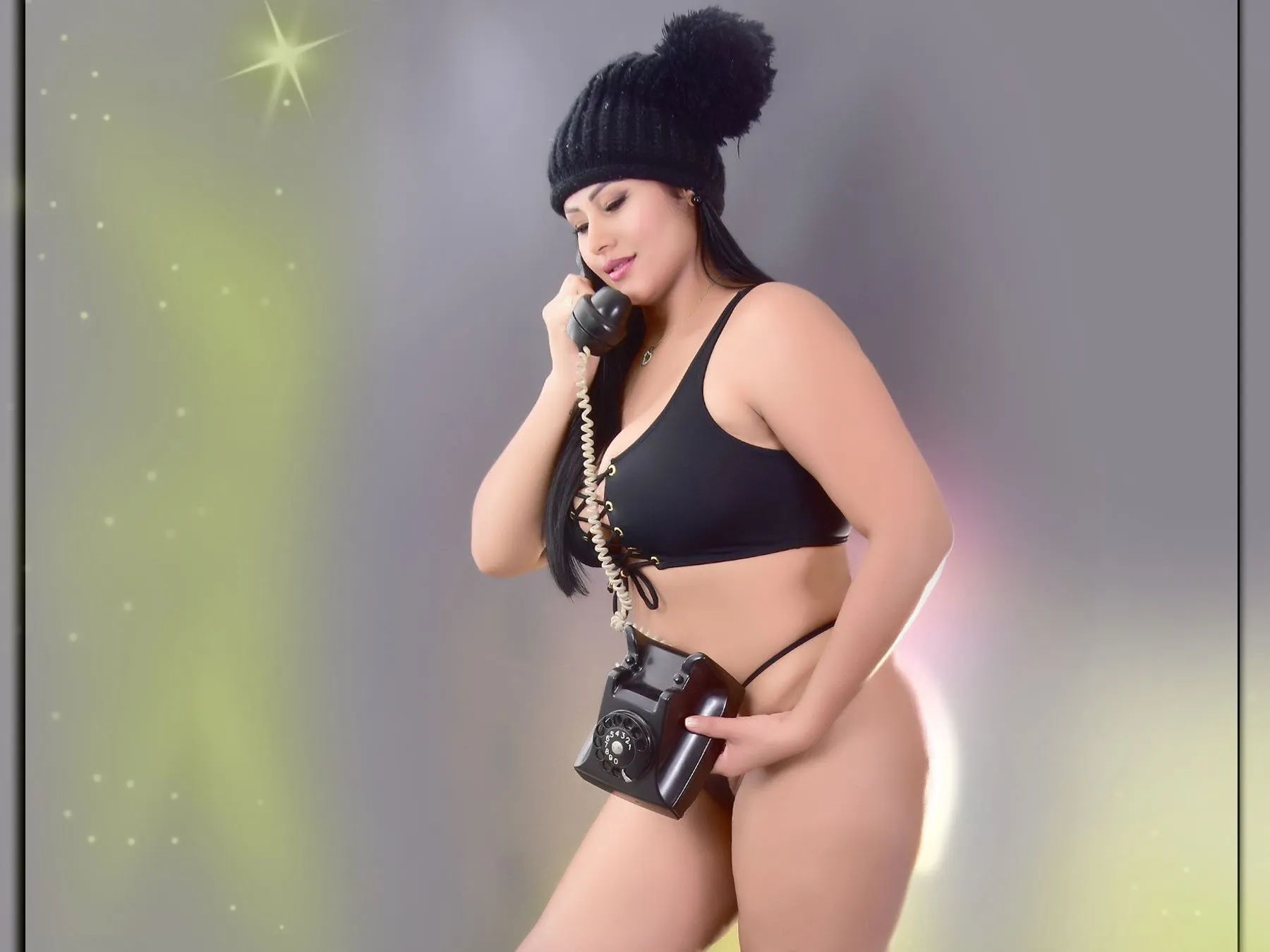 Live sex webcam photo for SashaLooren #2790297