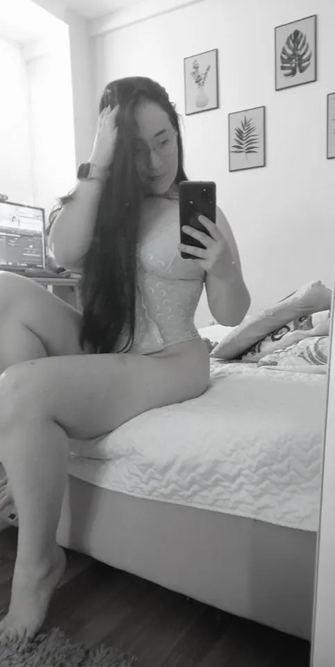 Live sex webcam photo for sussy31 #7126345