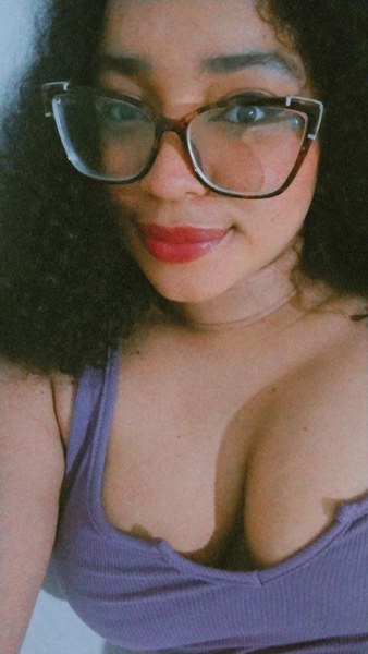 Live sex webcam photo for chloeeromero #3139883