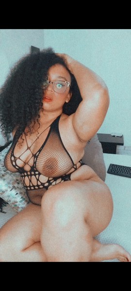 Live sex webcam photo for chloeeromero #3276097