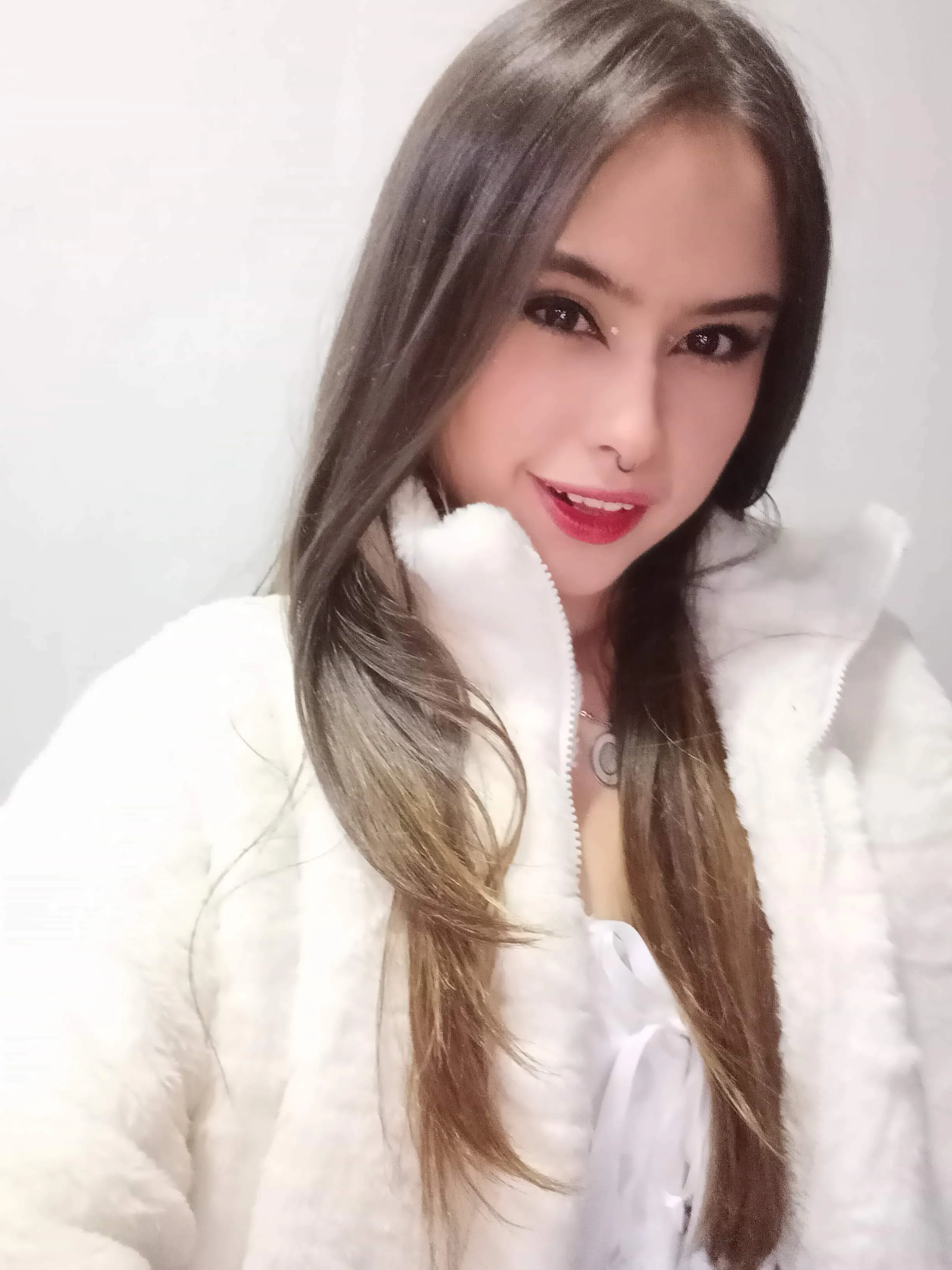 Live sex webcam photo for PaulaDiffiore #7299150