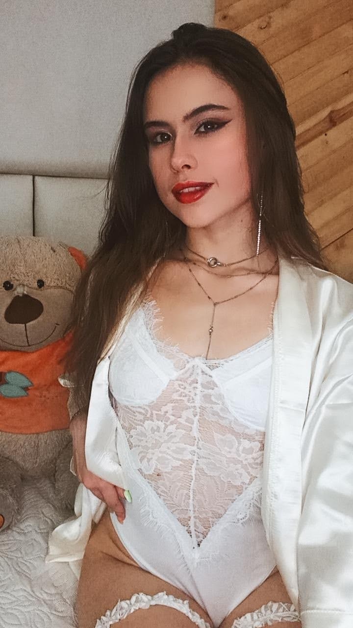 Live sex webcam photo for PaulaDiffiore #7299042