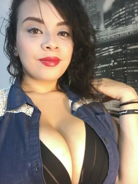Live sex webcam photo for annybelusha #2813275