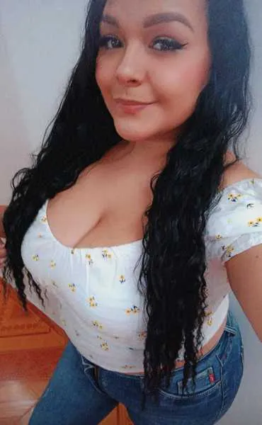 Live sex webcam photo for LaiaCortes #3475177