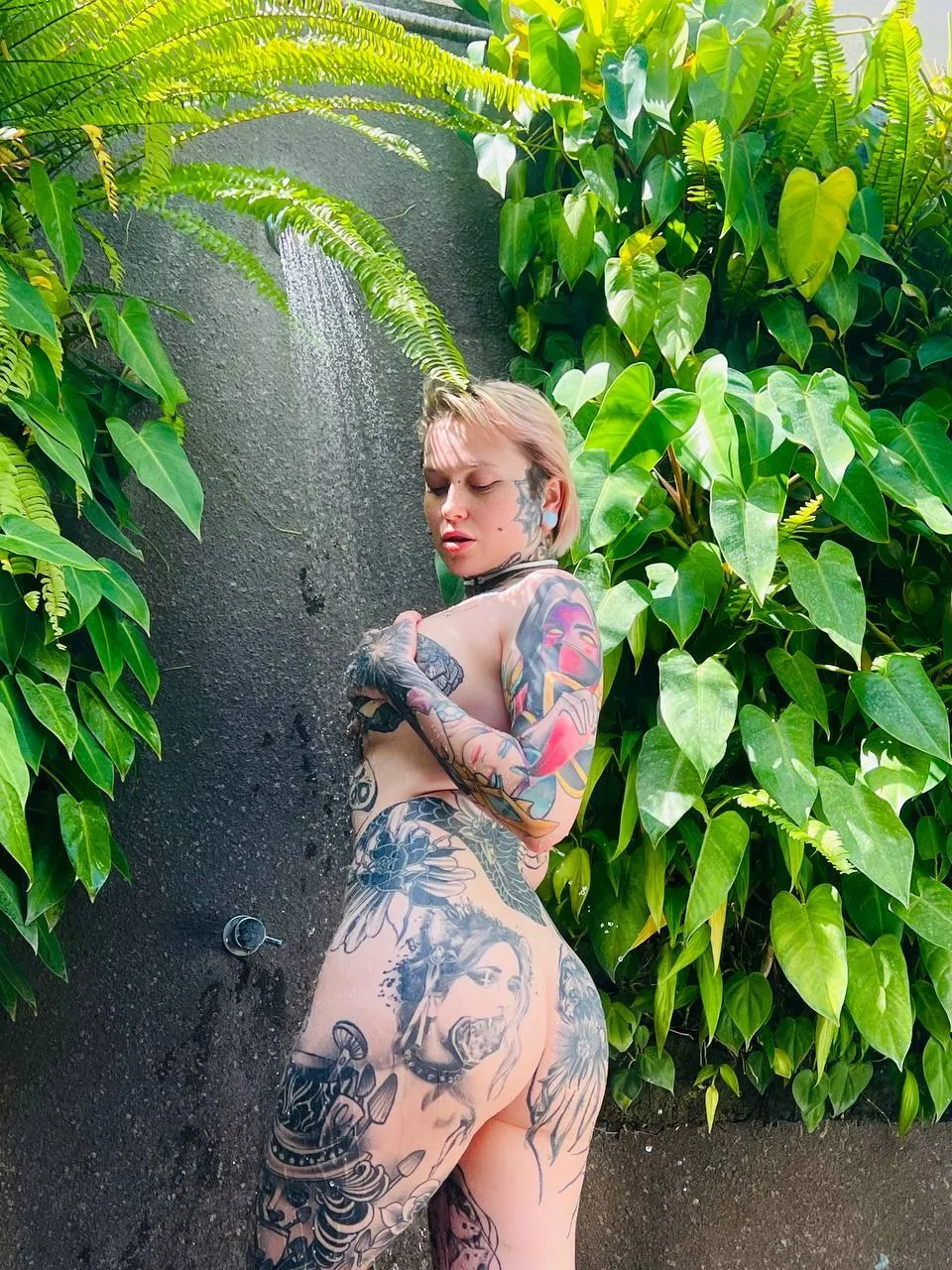 Live sex webcam photo for UrAlexis #7239751