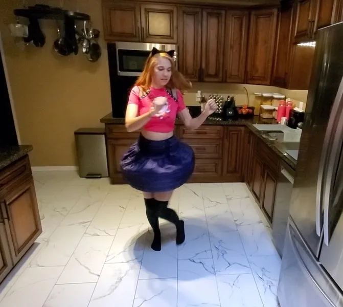 Live sex webcam photo for CharLaMagn #4146464