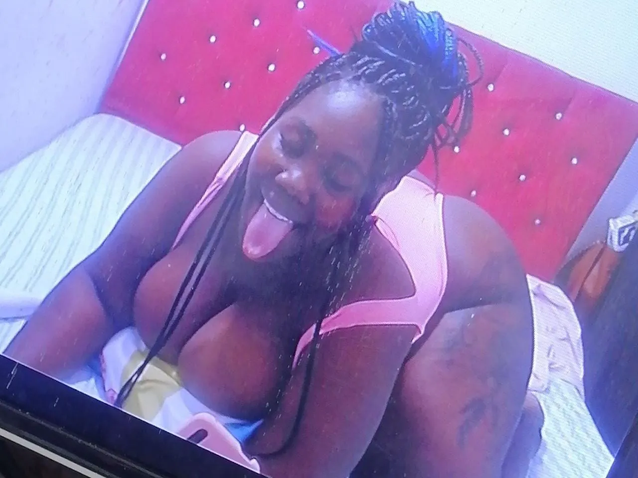 Live sex webcam photo for Tinaabrownn #3395786