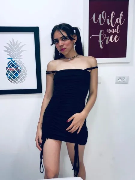 Live sex webcam photo for GaticaLissy #2807935