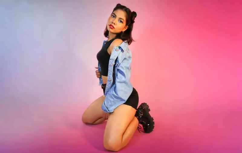 Live sex webcam photo for NatalySuarez #2925485