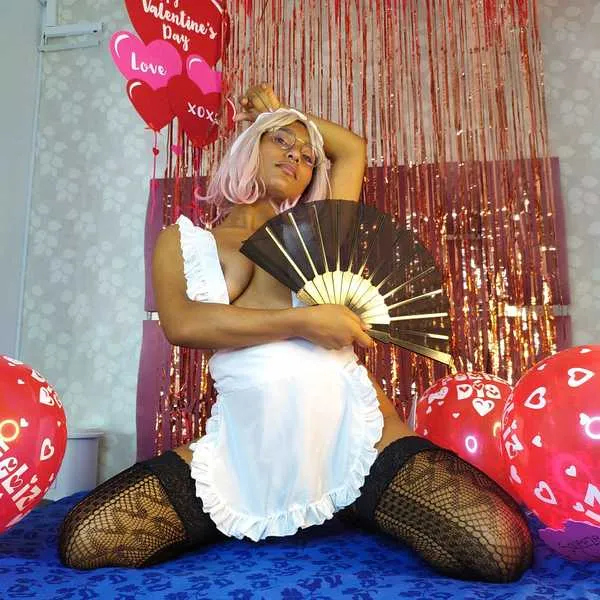 Live sex webcam photo for HaylieBirl #3054738