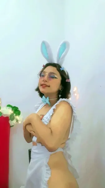 Live sex webcam photo for HaylieBirl #3114465