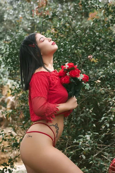 Live sex webcam photo for Emilystevens18 #2980680